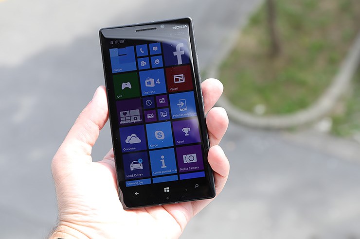 Nokia Lumia 930 (7).JPG
